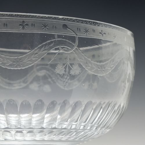 GEORGIAN ENGRAVED GLASS SERVING BOWL C1830 - ADDITIONAL PHOTO 2