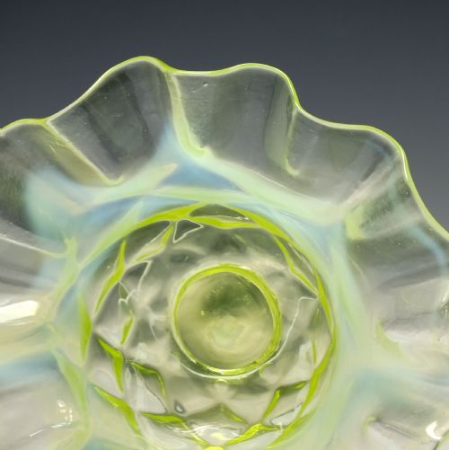 VICTORIAN VASELINE OPALESCENT GLASS VASE C1880 - ADDITIONAL PHOTO 2