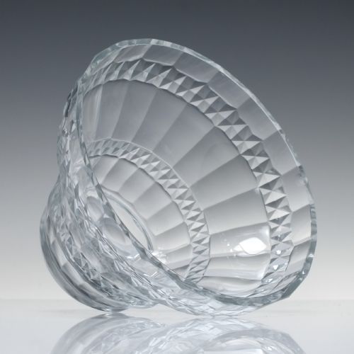 VICTORIAN CUT GLASS SERVING BOWL WITH COVER C1880 - ADDITIONAL PHOTO 1