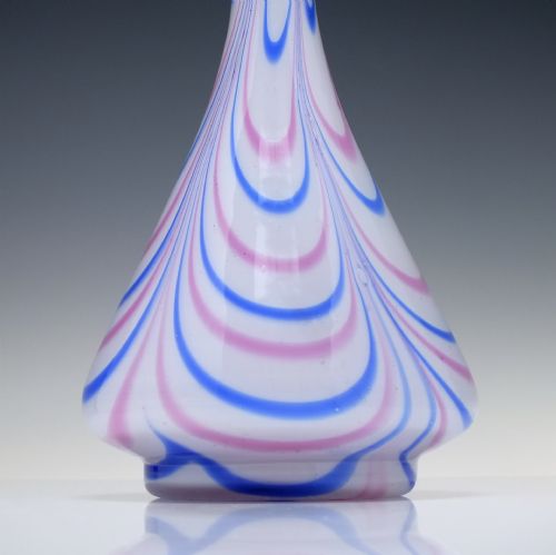 RARE 19TH CENTURY VICTORIAN NAILSEA GLASS DECANTER C1860 - ADDITIONAL PHOTO 2