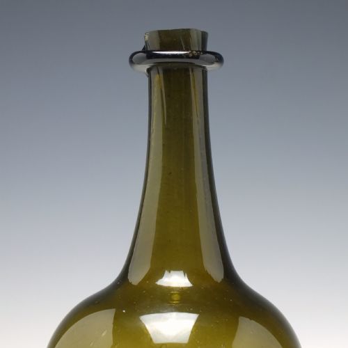 18TH CENTURY MALLET AMBER GLASS WINE BOTTLE C1740 - ADDITIONAL PHOTO 3