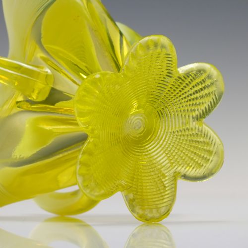 DAVIDSON PRIMROSE VASELINE GLASS 'LADY CAROLINE' BOWL C1890 - ADDITIONAL PHOTO 4