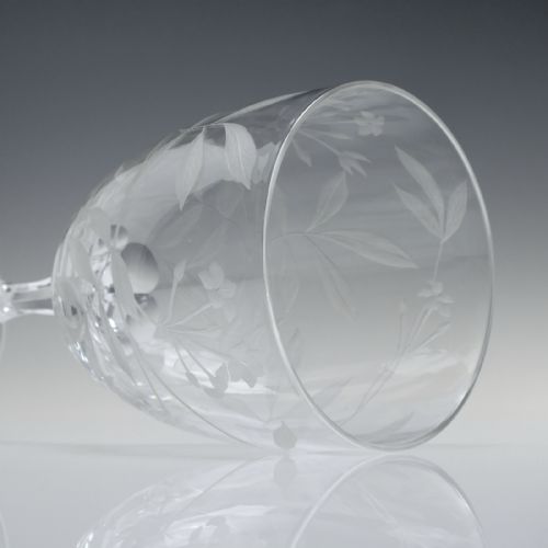 VICTORIAN FLOWER ENGRAVED GLASS WINE GOBLET C1880 - ADDITIONAL PHOTO 4