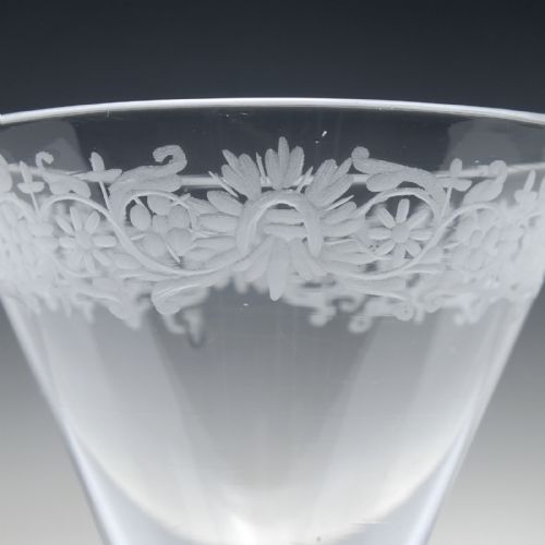 ENGRAVED NEO CLASSICAL LIGHT BALUSTER WINE GLASS WITH DROP KNOP C1750 - ADDITIONAL PHOTO 4