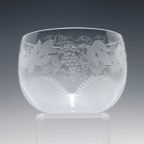 19TH CENTURY RICHARDSON ENGRAVED GLASS FINGER BOWL AND PLATE STAND C1880 - ADDITIONAL PHOTO 2