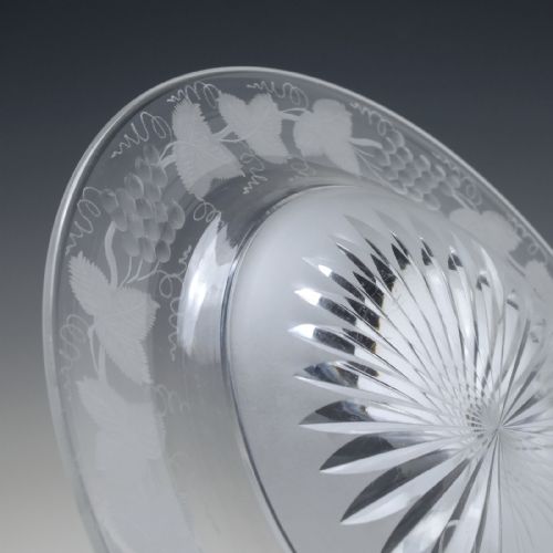19TH CENTURY RICHARDSON ENGRAVED GLASS FINGER BOWL AND PLATE STAND C1880 - ADDITIONAL PHOTO 6