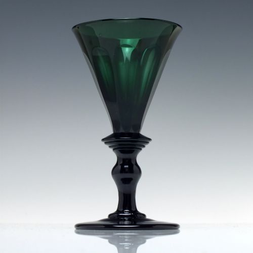 ANTIQUE 19TH CENTURY BRISTOL GREEN WINE GLASS C1820 - ADDITIONAL PHOTO 1