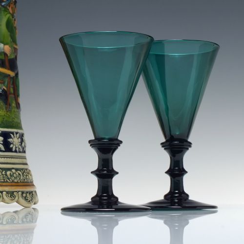 PAIR OF 19TH CENTURY BRISTOL GREEN WINE GLASSES C1820 - ADDITIONAL PHOTO 6
