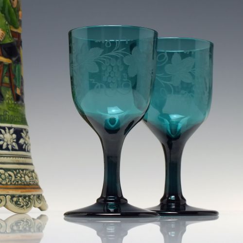 pair engraved georgian bristol blue wine glasses c1820 - CATEGORY: ANTIQUE GLASS - DATED 1800