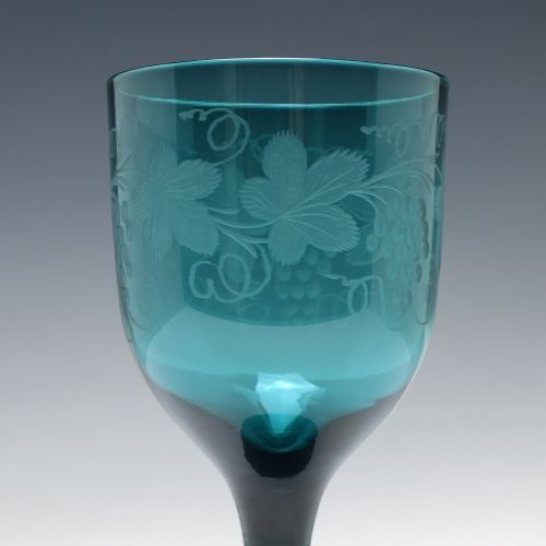 PAIR ENGRAVED GEORGIAN BRISTOL BLUE WINE GLASSES C1820 - ADDITIONAL PHOTO 2