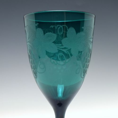 ENGRAVED GEORGIAN BRISTOL BLUE WINE GLASS C1820 - ADDITIONAL PHOTO 3