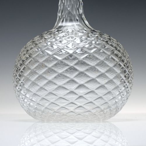 PAIR VICTORIAN FACET CUT AND DIAMOND MOULDED GLASS WINE CARAFES C1870 - ADDITIONAL PHOTO 4