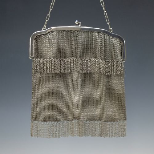 german silver plated art nouveau mesh chain clutch purse c1920 - CATEGORY: ANTIQUE SILVER - DATED 1920