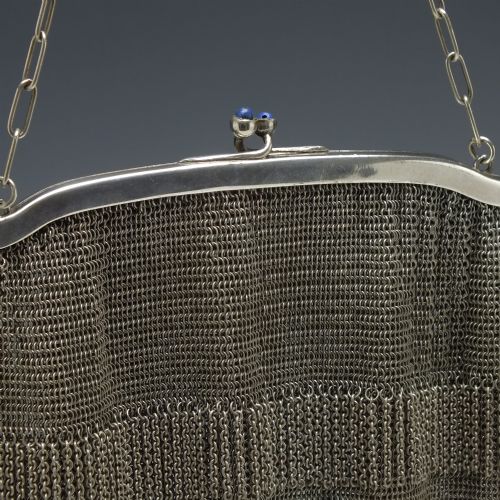 GERMAN SILVER PLATED ART NOUVEAU MESH CHAIN CLUTCH PURSE C1920 - ADDITIONAL PHOTO 5