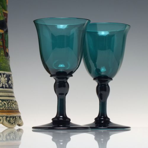SET OF FOUR GEORGIAN BRISTOL GREEN WINE GLASSES C1820 - ADDITIONAL PHOTO 1