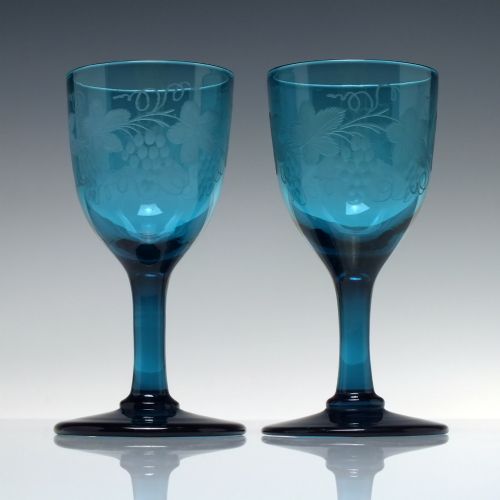 SIX ENGRAVED PEACOCK BLUE GEORGIAN REGENCY WINE GLASSES C1820 - ADDITIONAL PHOTO 2