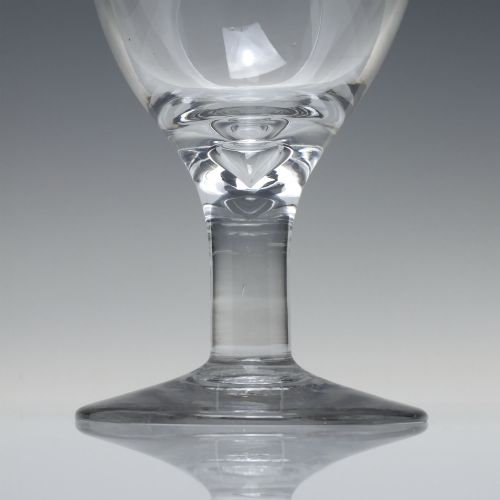 LARGE ANTIQUE 18TH CENTURY PLAIN STEM WINE GOBLET C1750 - ADDITIONAL PHOTO 5