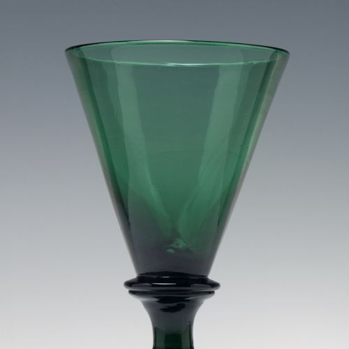 GEORGIAN BRISTOL GREEN WINE GLASS C1820 - ADDITIONAL PHOTO 3