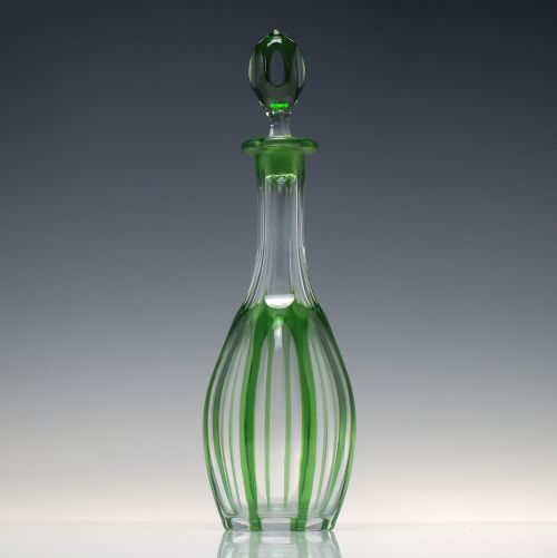 ANTIQUE 19TH CENTURY GREEN SLICE CUT GLASS DECANTER C1850 - ADDITIONAL PHOTO 3