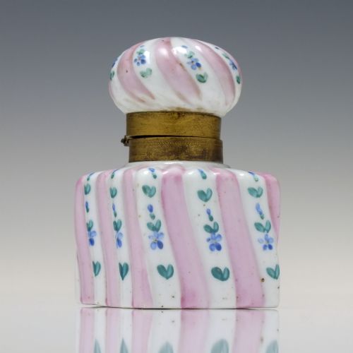 ANTIQUE 19TH CENTURY PORCELAIN INK WELL C1880 - ADDITIONAL PHOTO 1