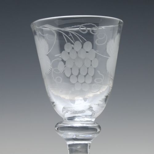 RARE ANTIQUE GEORGIAN ENGRAVED BALUSTROID WINE GLASS C1740 - ADDITIONAL PHOTO 2