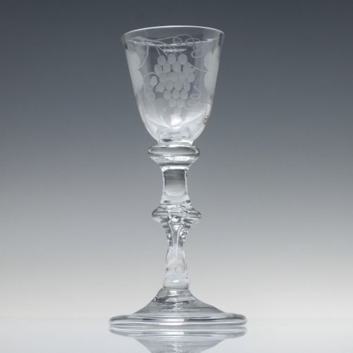 RARE ANTIQUE GEORGIAN ENGRAVED BALUSTROID WINE GLASS C1740 - ADDITIONAL PHOTO 7
