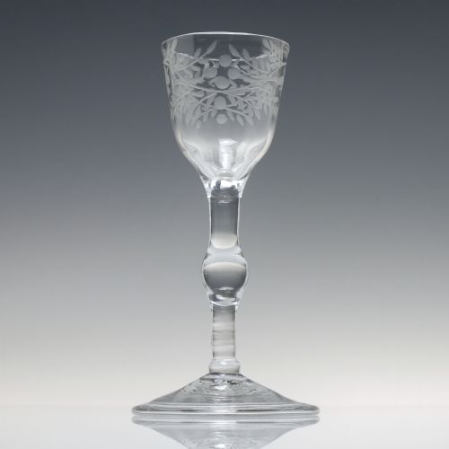 18TH CENTURY GEORGIAN ENGRAVED BALUSTROID WINE GLASS C1740 - ADDITIONAL PHOTO 1