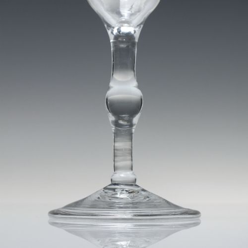 18TH CENTURY GEORGIAN ENGRAVED BALUSTROID WINE GLASS C1740 - ADDITIONAL PHOTO 2