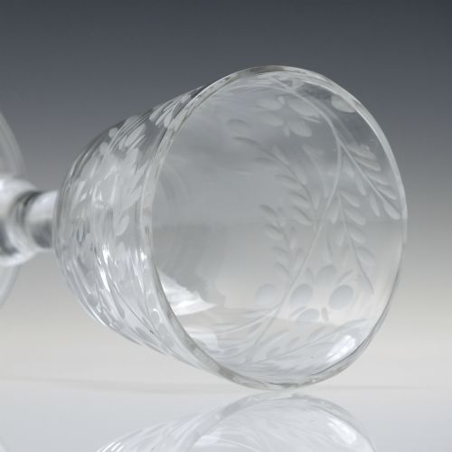 18TH CENTURY GEORGIAN ENGRAVED BALUSTROID WINE GLASS C1740 - ADDITIONAL PHOTO 5