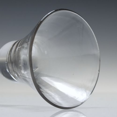 ANTIQUE 18TH CENTURY PLAIN STEM WINE GLASS C1740 - ADDITIONAL PHOTO 4