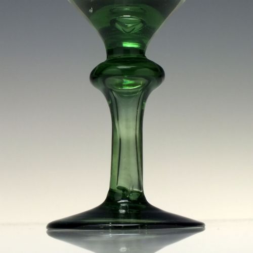 ANTIQUE ENGLISH 18TH CENTURY ENGRAVED EXPORT WINE GLASS C1750 - ADDITIONAL PHOTO 3