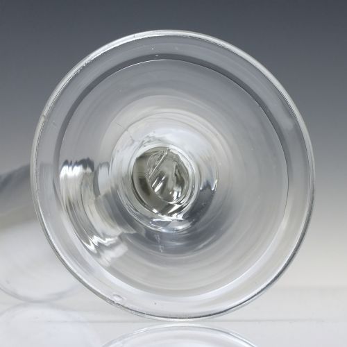 ANTIQUE 18TH CENTURY GEORGIAN PLAIN STEM ALE GLASS C1740 - ADDITIONAL PHOTO 4
