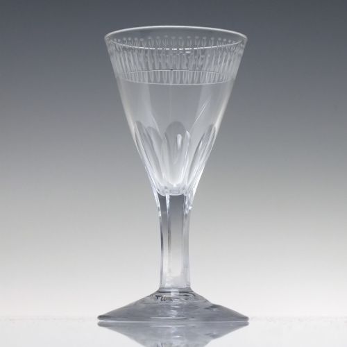 ANTIQUE ENGRAVED GEORGIAN GIN GLASS C1790 - ADDITIONAL PHOTO 1