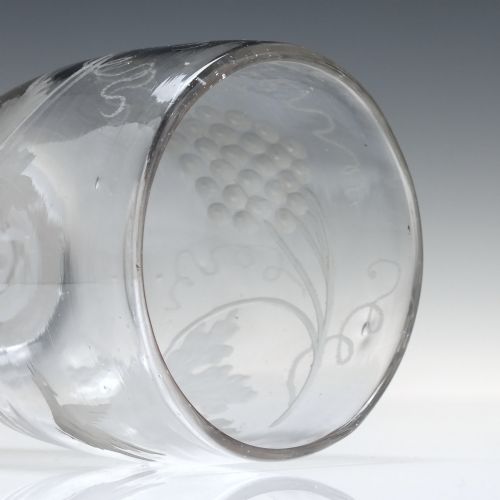 18TH CENTURY ENGRAVED OPAQUE TWIST WINE GLASS GOBLET C1760 - ADDITIONAL PHOTO 7