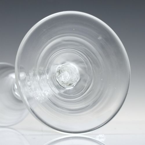 ANTIQUE 19TH CENTURY MERCURY TWIST WINE GLASS C1890 - ADDITIONAL PHOTO 4
