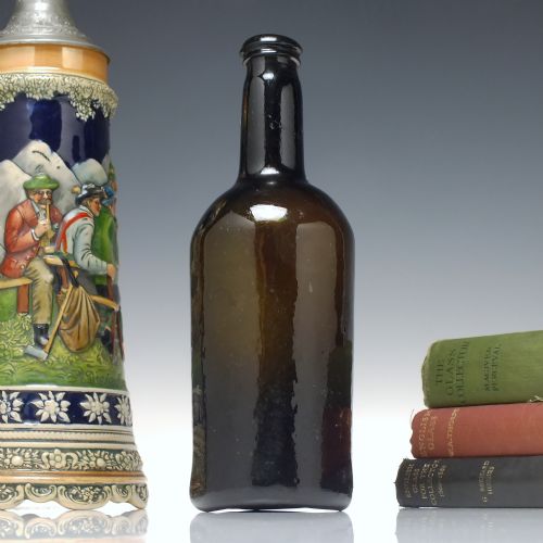 18th century cylinder glass wine bottle c1780 - CATEGORY: ANTIQUE GLASS - DATED 18TH CENTURY