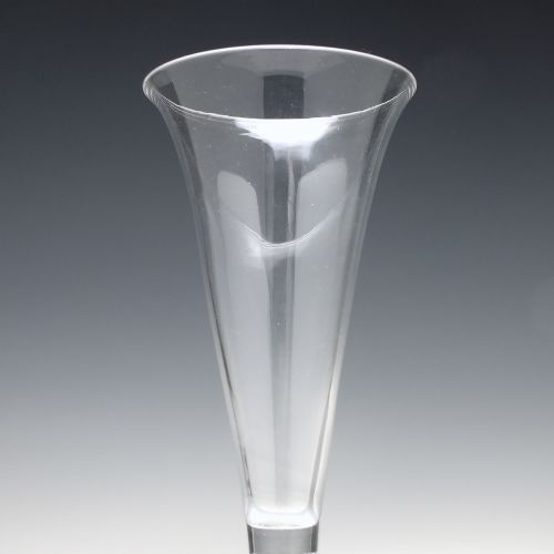 ANTIQUE OPAQUE TWIST CHAMPAGNE GLASS C1760 - ADDITIONAL PHOTO 3