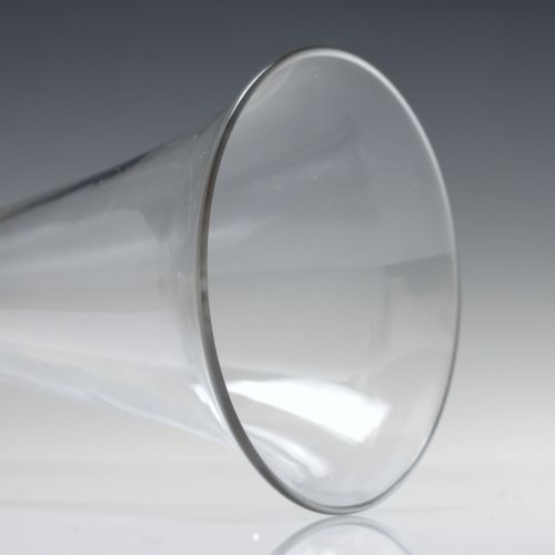 ANTIQUE OPAQUE TWIST CHAMPAGNE GLASS C1760 - ADDITIONAL PHOTO 4