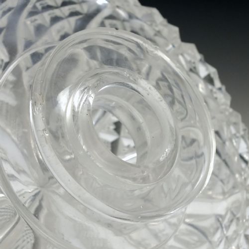 19TH CENTURY CUT GLASS PERFUME BOTTLE C1820 - ADDITIONAL PHOTO 3