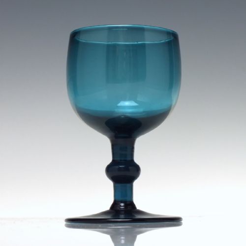 SET OF FOUR GEORGIAN PEACOCK BLUE WINE GLASSES C1820 - ADDITIONAL PHOTO 2