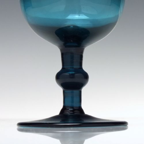 SET OF FOUR GEORGIAN PEACOCK BLUE WINE GLASSES C1820 - ADDITIONAL PHOTO 3