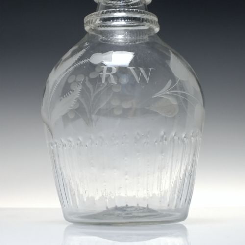 IRISH BELFAST UNION ENGRAVED GLASS DECANTER 18021810 - ADDITIONAL PHOTO 2