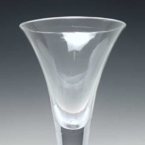 18TH CENTURY DRAWN TRUMPET WINE GLASS C1750 - ADDITIONAL PHOTO 3