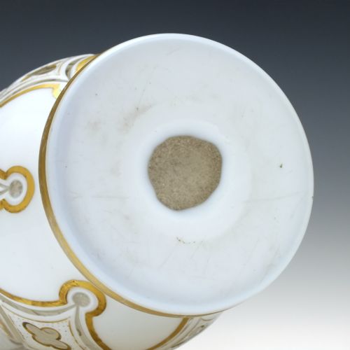 LARGE VICTORIAN WHITE CASED AND GILDED GLASS VASE C1860 - ADDITIONAL PHOTO 5