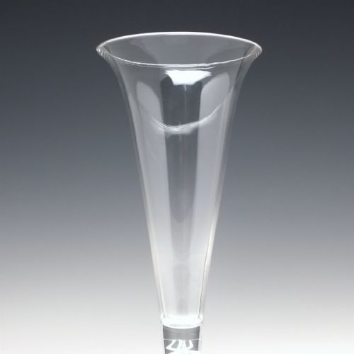 18TH CENTURY OPAQUE TWIST CHAMPAGNE FLUTE GLASS C1760 - ADDITIONAL PHOTO 4
