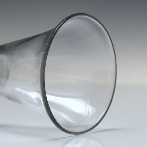 ANTIQUE 18TH CENTURY GEORGIAN OPAQUE TWIST FIRING GLASS C1760 - ADDITIONAL PHOTO 4
