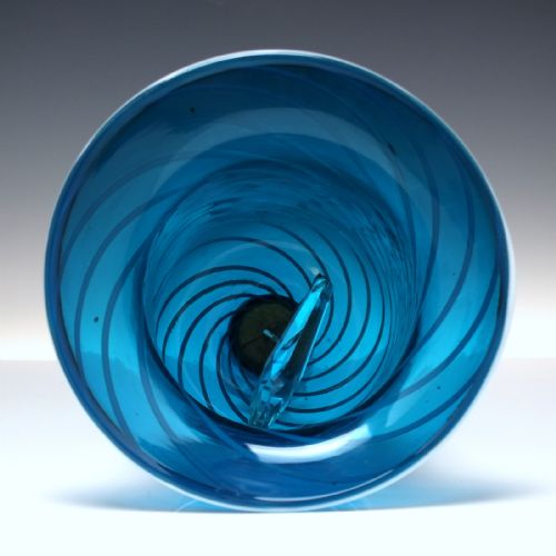 LARGE UNUSUAL VICTORIAN BLUE NAILSEA GLASS WEDDING BELL C1860 - ADDITIONAL PHOTO 2