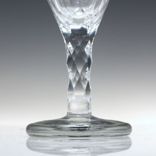 ANTIQUE FACET CUT ENGRAVED GEORGIAN WINE GLASS WITH FIRING FOOT C1790 - ADDITIONAL PHOTO 3