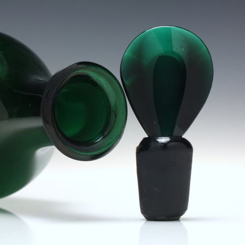 GEORGIAN BRISTOL GREEN GLASS CLUB DECANTER C1810 - ADDITIONAL PHOTO 3