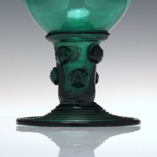 ANTIQUE BRISTOL GREEN WINE ROEMER GLASS WITH HOLLOW STEM C1780 - ADDITIONAL PHOTO 2